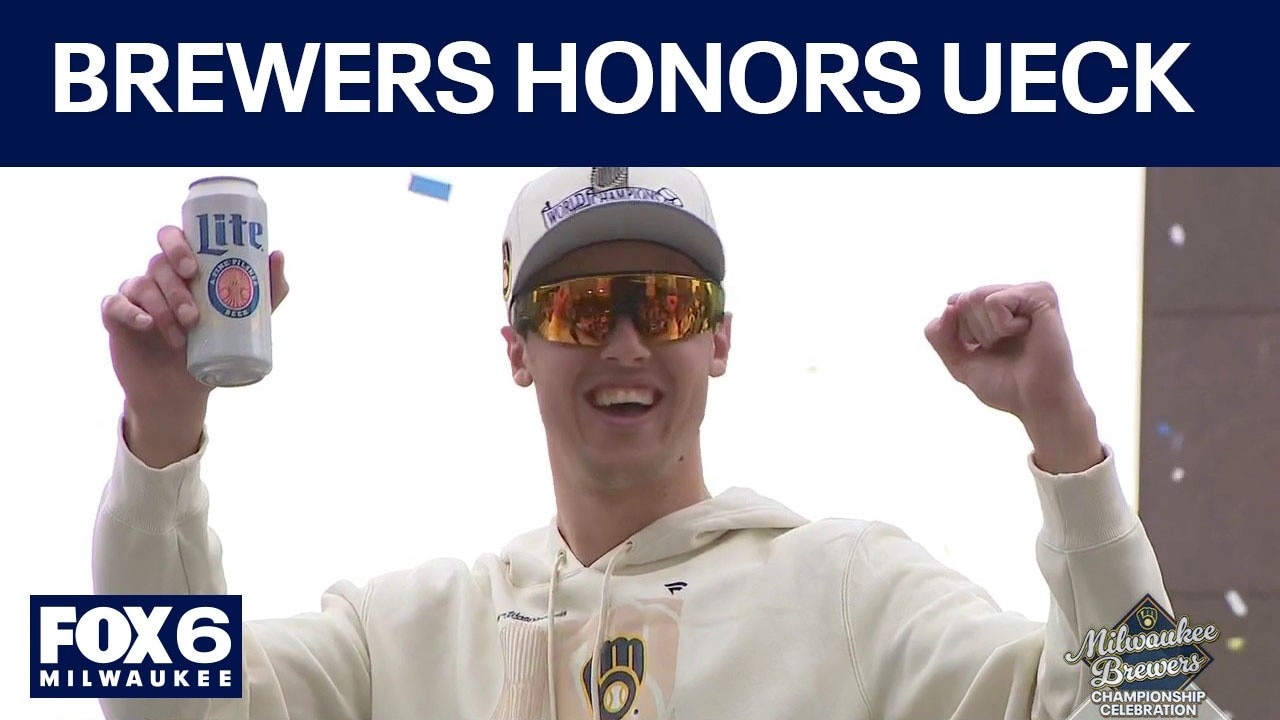 Brewers Championship Parade: Team stops at Uecker mural — Mount Pleasant Arts news